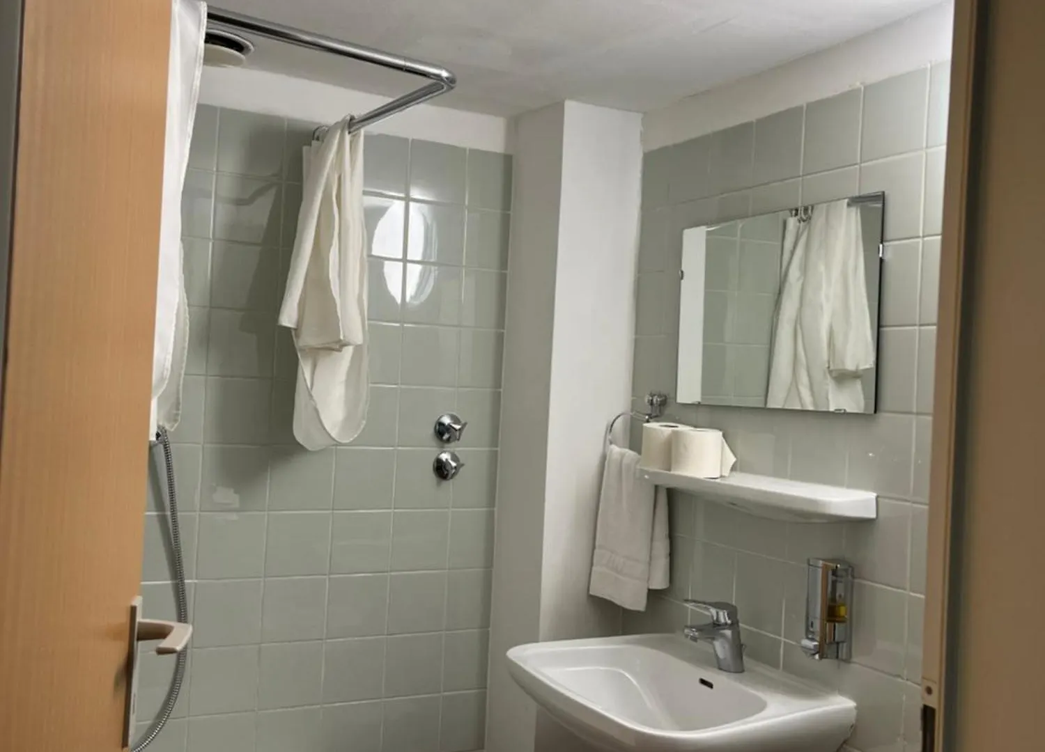 1, 2, Sleep Hostel Nuernberg Messe Otel Nürnberg