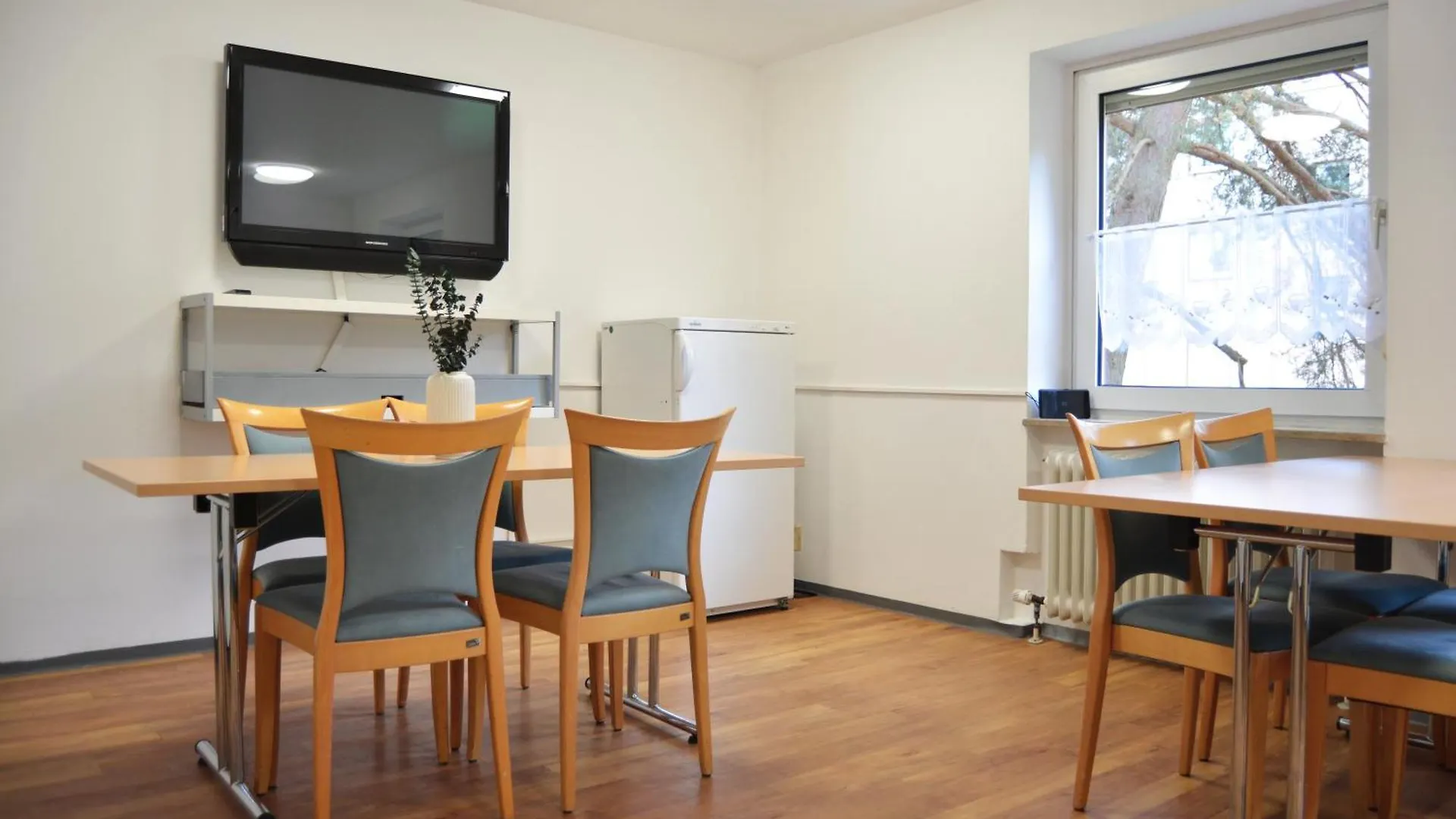 1, 2, Sleep Hostel Nuernberg Messe 0*, Nuremberg Germany