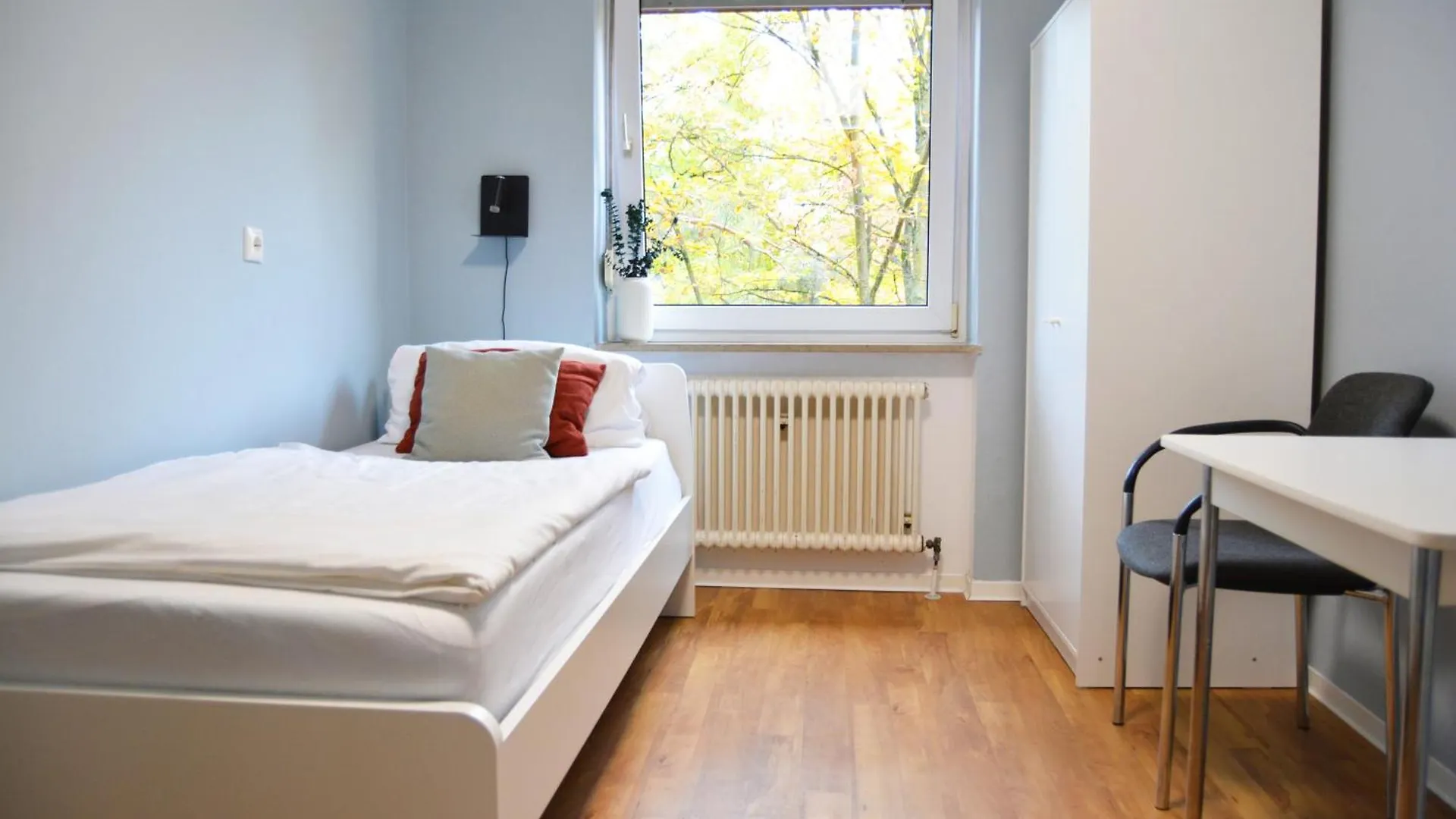 1, 2, Sleep Hostel Nuernberg Messe Нюрнберг